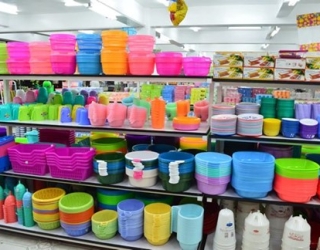 پخش عمده فروشان ظروف پلاستیکی 2000 تومانی